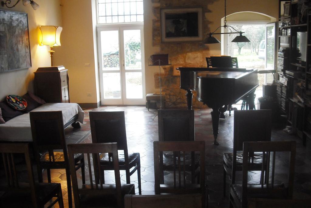 Rignano sullʼArno Agriturismo Papageno מראה חיצוני תמונה