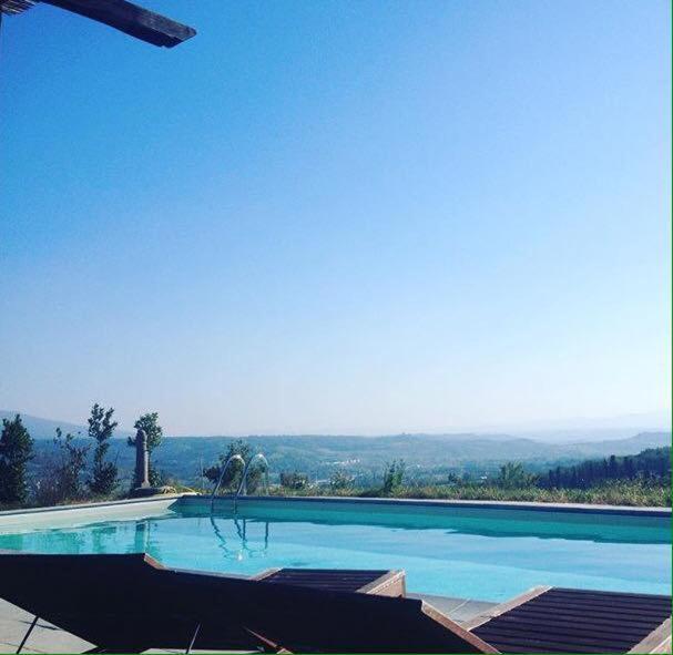 Rignano sullʼArno Agriturismo Papageno מראה חיצוני תמונה